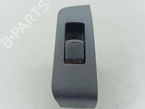 Used Right rear window switch NISSAN X-TRAIL II (T31) 2.0 dCi 4x4 (150 hp) 28886430