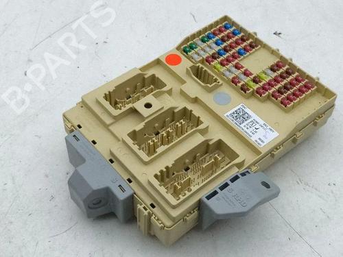 Used Fuse box Fuse box 38282266 38282266