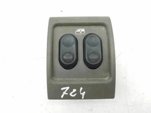Used Left front window switch Left front window switch CHRYSLER PT CRUISER (PT_) 2.2 CRD (121 hp) 40230755 40230755