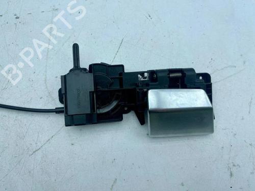 Used Rear right interior door handle Rear right interior door handle BMW i3 (I01) Range Extender (170 hp) 40210636 40210636