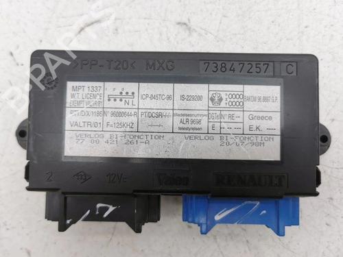 Elektronische module RENAULT LAGUNA I (B56_, 556_) 2.0 (114 hp) 28889716