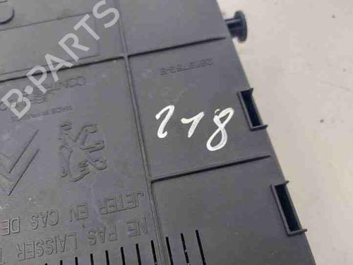 Fuse box CITROËN C5 I Break (DE_) 2.0 HDi (DERHSB, DERHSE) | BP28842796E1