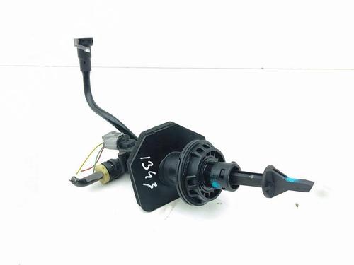 Used Clutch slave cylinder Clutch slave cylinder 33227815 33227815