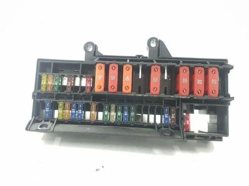 Used Fuse box Fuse box 28847247 28847247