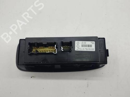 Right front window switch RENAULT KADJAR (HA_, HL_) 1.5 dCi 110 (HLA3) | BP36313922I26 - Image 5