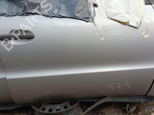 Right front door MERCEDES-BENZ A-CLASS (W168) A 160 (168.033, 168.133) | BP28890889C3 