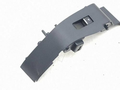 Used Right rear window switch Right rear window switch 39495991 39495991