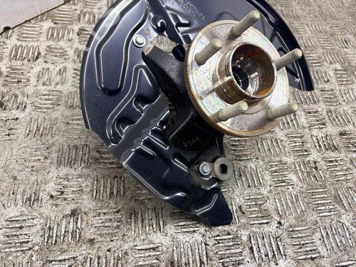 Right front steering knuckle FORD KUGA II (DM2) 2.5 | BP37176832M26 - Image 4