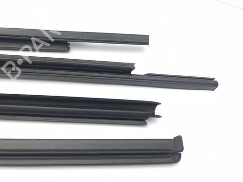 Rubber door seal PORSCHE CAYENNE (92A) 3.6 | BP28879712C142 