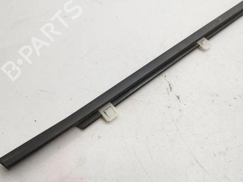 Door moulding trim HONDA CIVIC IX (FK) 2.2 i-DTEC (FK3) | BP28877094C150 