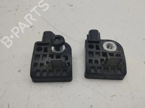 Electronic sensor TESLA MODEL S (5YJS) 85 | BP40168055M84 - Image 4