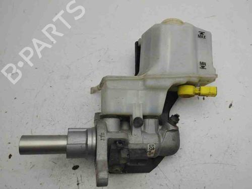 Used Brake master cylinder VW ARTEON (3H7, 3H8) 2.0 TDI 4motion (190 hp) 28901148