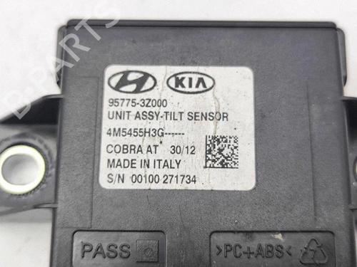 Electronic sensor HYUNDAI i40 I (VF) 1.7 CRDi | BP38247481M84 - Image 3
