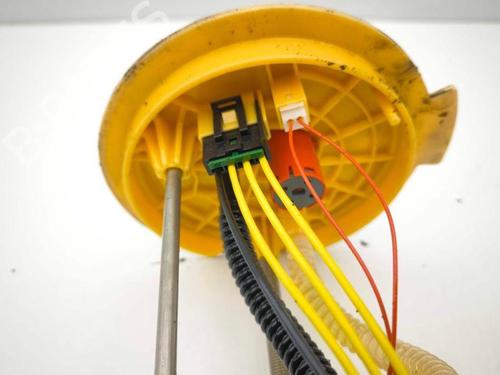 Fuel pump NISSAN NAVARA (D22) 3.0 TD 4x4 | BP28905960M76 