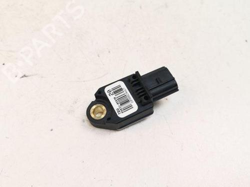 Used Electronic sensor TOYOTA AVENSIS Estate (_T27_) 2.0 D-4D (ADT270_, ADT270R) (126 hp) 28866391
