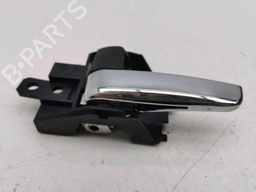 Used Front left interior door handle Front left interior door handle 33846983 33846983