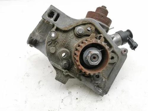 Pompe à carburant CITROËN C4 Picasso II 1.6 HDi 90 (92 hp) 28843882