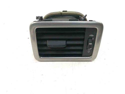 Used Air vent VOLVO V70 II (285) D5 (163 hp) 28884911