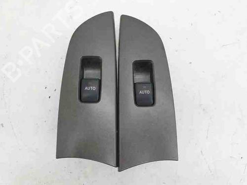 Used Right rear window switch LEXUS IS C (GSE2_) 350 (GSE21) (318 hp) 28857978