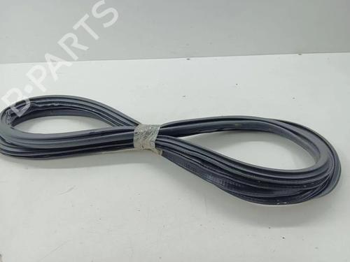 Gummiliste SEAT ATECA (KH7, KHP) 1.4 TSI | BP36328939C142 - Image 4