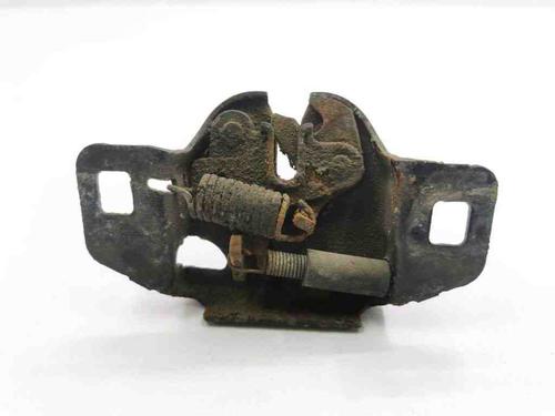 Used Hood lock CHRYSLER GRAND VOYAGER V (RT) 2.8 CRD (163 hp) 28876065