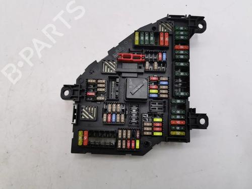 Used Fuse box Fuse box 33642085 33642085