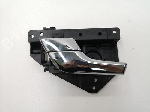 Used Front left interior door handle Front left interior door handle 36313809 36313809