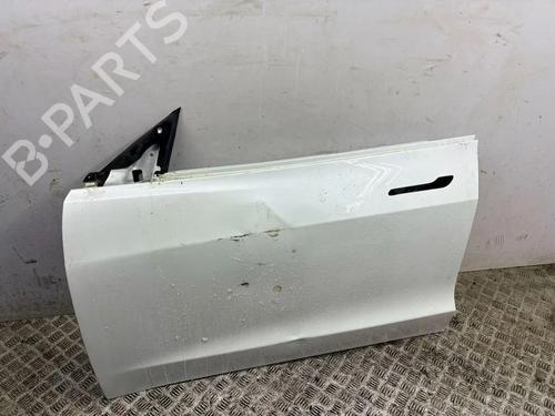 Used Left front door Left front door 33261228 33261228