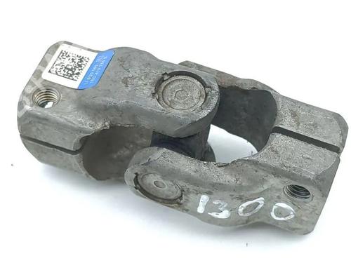 Used Steering column universal joint SKODA ENYAQ iV SUV (5AZ) 50 (148 hp) 31834319