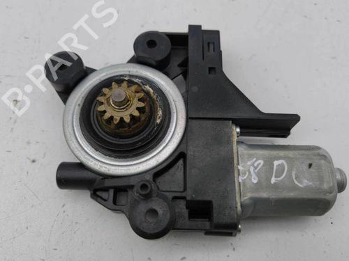 Used Right rear window motor VOLVO V70 II (285) D5 (163 hp) 28884944
