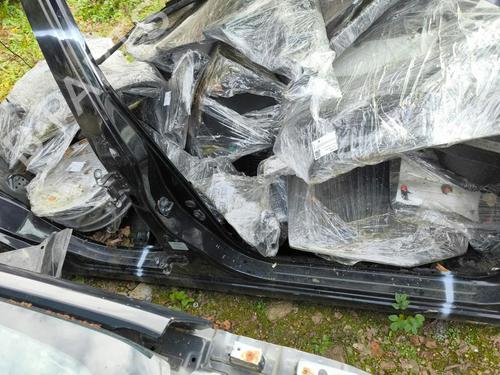 Used Right sideskirt RENAULT KADJAR (HA_, HL_) 1.5 dCi 110 (HLA3) (110 hp) 28872681