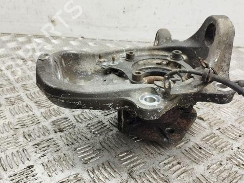 Right front steering knuckle MASERATI QUATTROPORTE V 4.2 | BP28893571M26 