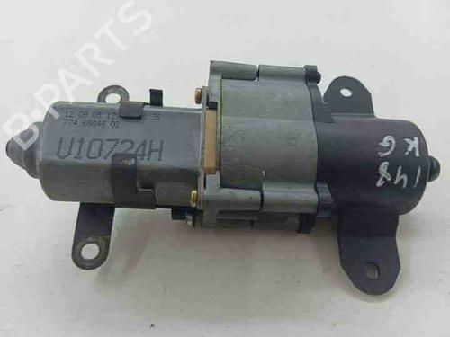 Used Electronic module CHRYSLER VOYAGER II (ES) 2.5 TD (118 hp) 28841751