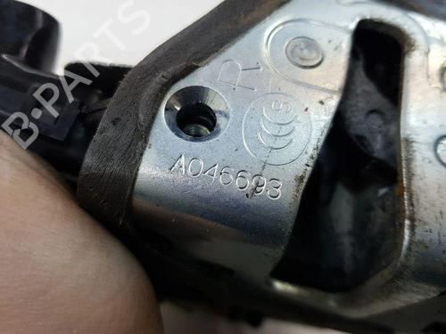 Front right lock TOYOTA AURIS (_E18_) 1.4 D-4D (NDE180_, NDE180R) | BP28903319C97 