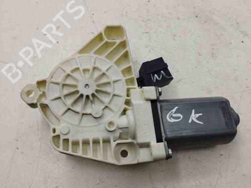 Used Left rear window motor MERCEDES-BENZ B-CLASS Sports Tourer (W245) B 180 CDI (245.207) (109 hp) 28888238