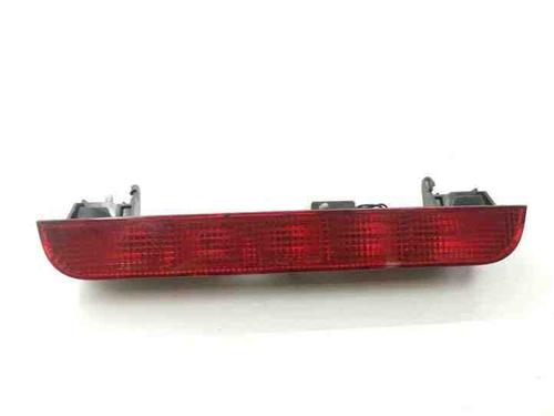 Used Third brake light NISSAN X-TRAIL I (T30) 2.2 dCi 4x4 (136 hp) 28870234