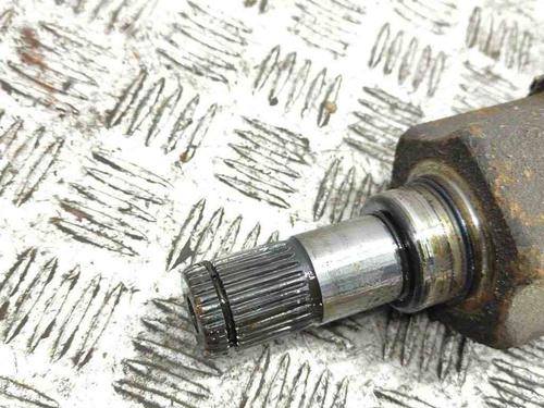 Left front driveshaft LAND ROVER RANGE ROVER SPORT I (L320) 2.7 D 4x4 | BP28894732M38 