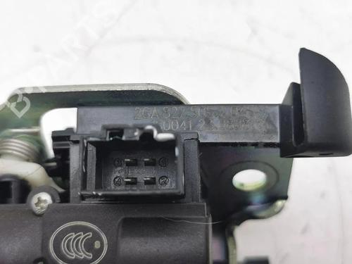Tailgate lock VW T-ROC (A11, D11) 1.0 TSI | BP28899599C101 - Image 6