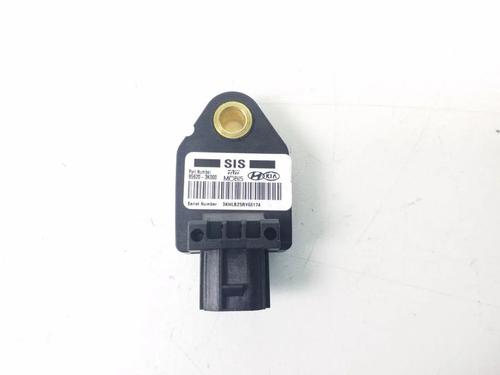 Electronic sensor HYUNDAI i30 Estate (GD) 1.6 CRDi | BP33879622M84 - Image 3