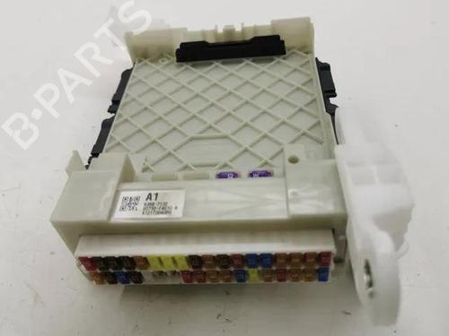 Used Fuse box TOYOTA C-HR (_X1_) 1.8 Hybrid (ZYX10_, ZYX11_) (98 hp) 28856587