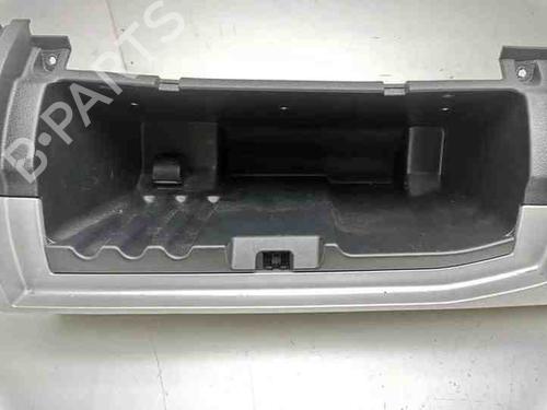 Handskerum CHRYSLER GRAND VOYAGER V (RT) 2.8 CRD | BP28860887C95 