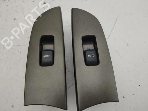 Used Left front window switch Left front window switch 33866101 33866101