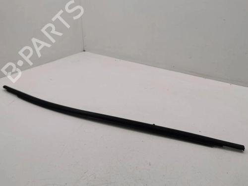 Door moulding trim SEAT IBIZA V (KJ1, KJG) 1.0 TSI | BP28896950C150 