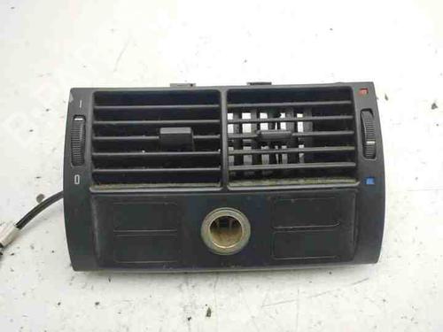 Used Air vent BMW X5 (E53) 3.0 d (218 hp) 28845114