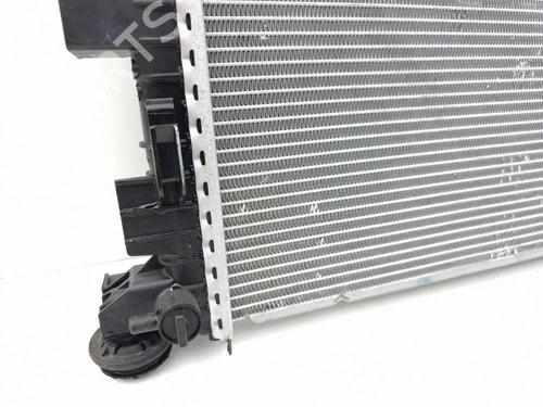 Water radiator FORD KUGA III (DFK) 2.5 Duratec Plug-in-Hybrid | BP37445813M31 - Image 2