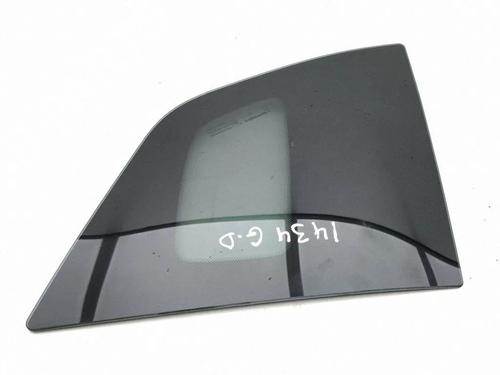 Used Rear right quarter glass Rear right quarter glass 37599103 37599103