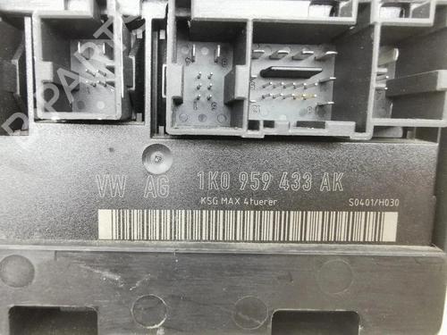 Control unit VW GOLF PLUS V (5M1, 521) 1.9 TDI | BP38241549M11 - Image 8