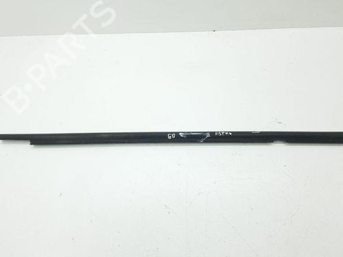 Dørlist OPEL ASTRA H (A04) 1.7 CDTI (L48) (100 hp) 28887508