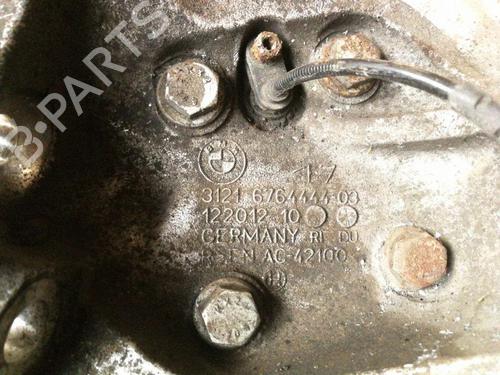 Right front steering knuckle BMW 1 (E81) 120 d | BP38245249M26 - Image 2
