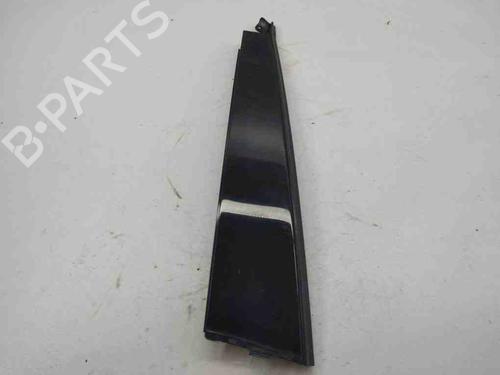Używane Listwa drzwi BMW X5 (E53) 4.4 i (320 hp) 28904887